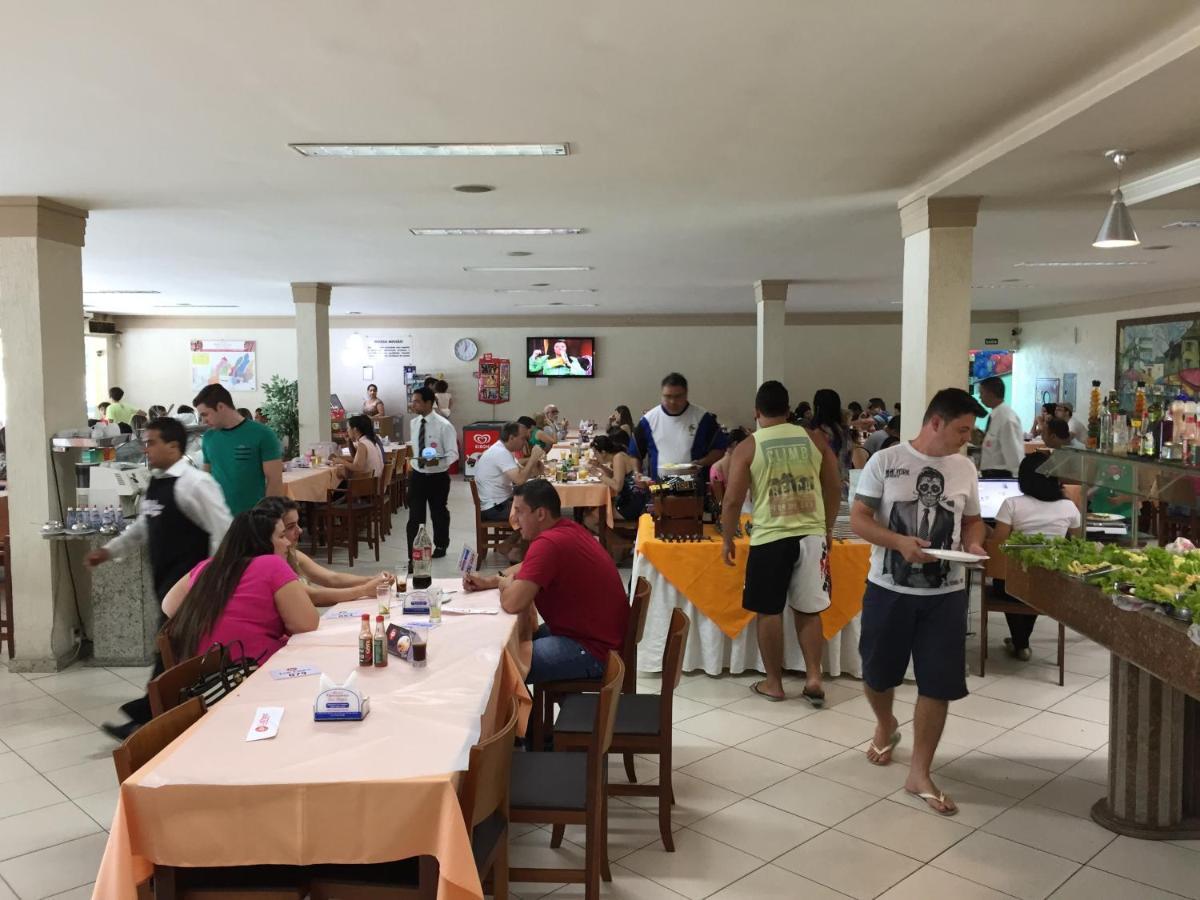 Hotel E Churrascaria Los Pagos Linhares Exterior photo